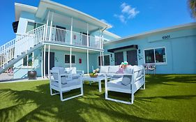 The Pearl Cabana Club